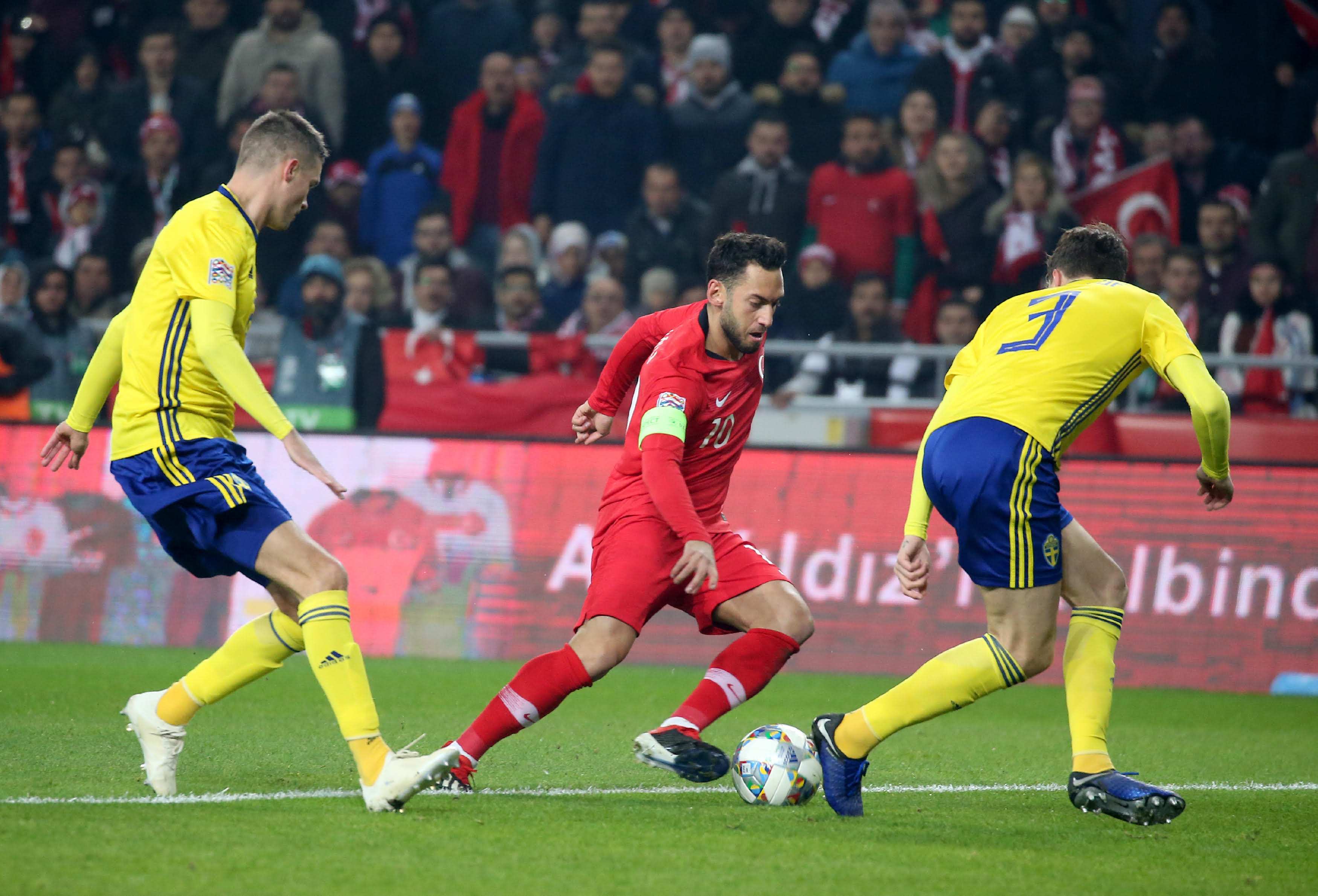 续上赛季的 续上赛季的