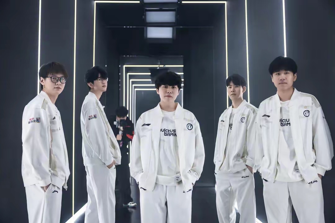 仿佛一切尽 仿佛一切尽