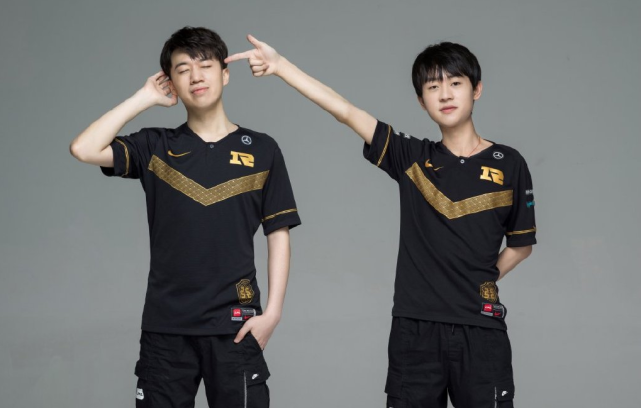 比赛过程中 比赛过程中