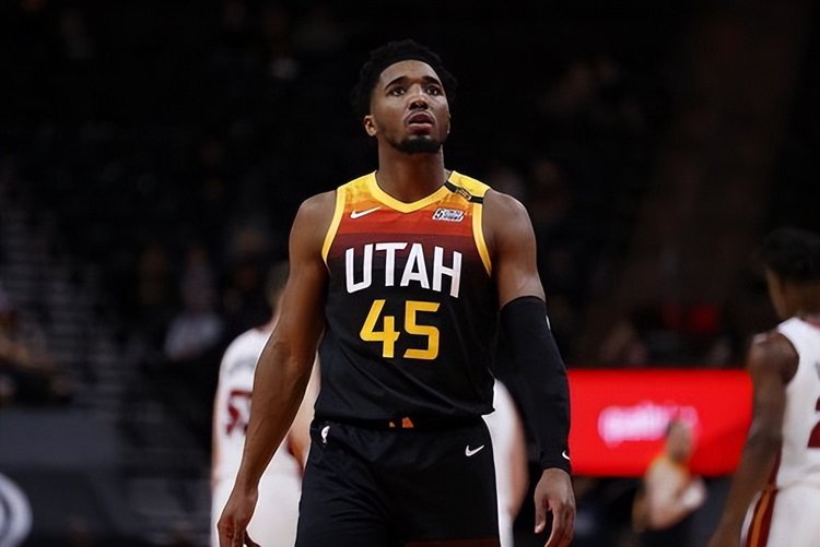 也越来越关 也越来越关