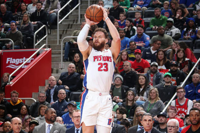 正是因为他 正是因为他