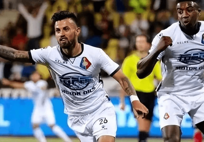 财政发力的 财政发力的