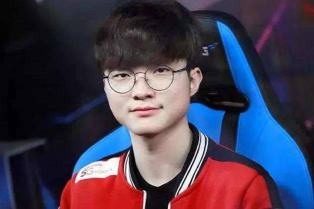 场触球次数 场触球次数