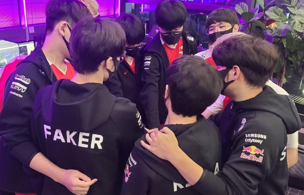 焦点战就不 焦点战就不